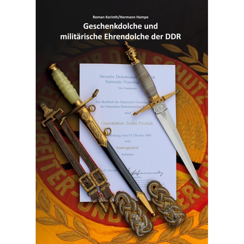 Geschenkdolche und militärische Ehrendolche der DDR