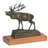 Hirsch Bronzereplik auf Holzsockel Höhe: 21 cm