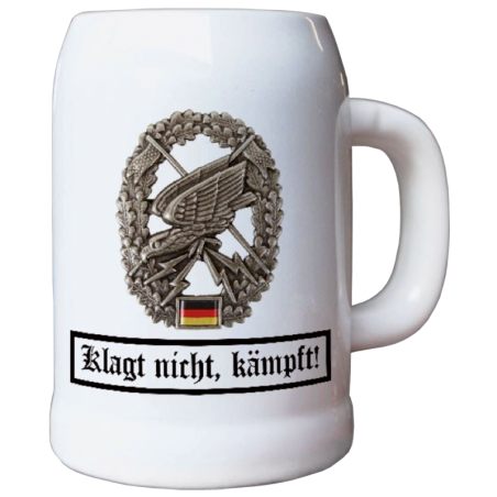 Bierkrug „Klagt nicht, kämpft“