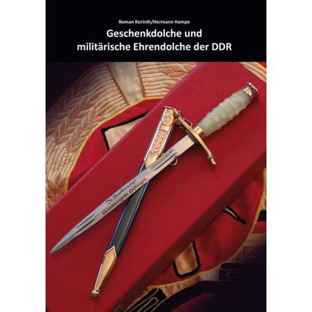 Geschenkdolche und militärische Ehrendolche der DDR